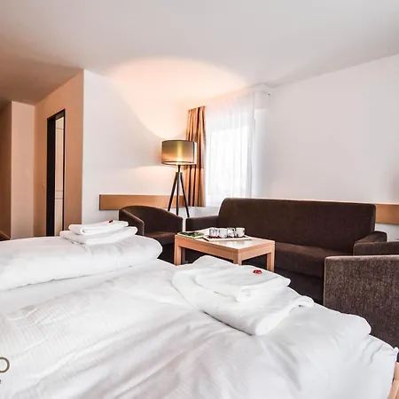 Haus Camillo Appartement-fewo 6-bettwohnung Nr- 14 By Interhome Saas-Fee